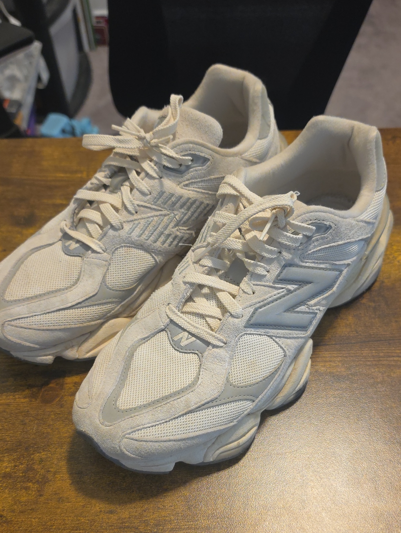 New Balance 9060